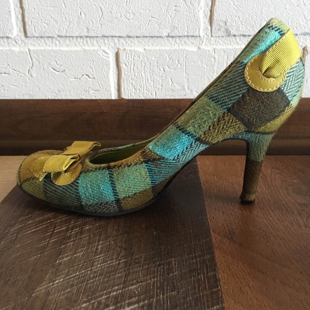 Amanda Smith Plaid Heels